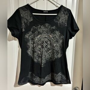 Onyx Black and Silver Graphic Tee